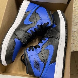 Nike Air Jordan 1 Mid